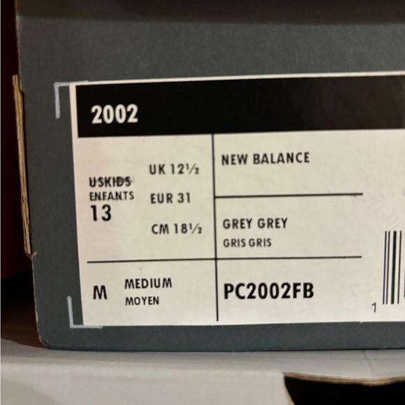 NEW BALANCE 2002 Gray Running Walking Shoes Kids Size / Preschool (PC2002FB) - Picture 7 of 10